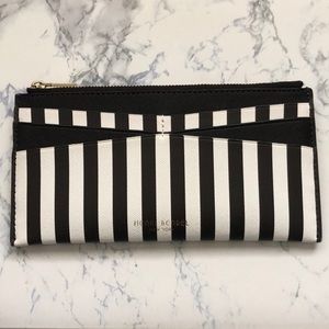 Henri Bendel Banklet wallet